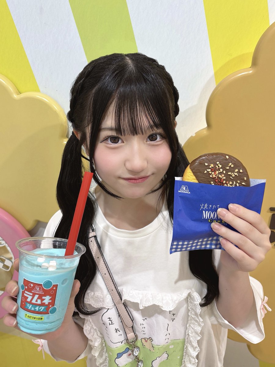 もぐもぐポンポン様 もぐもぐᐢ⸝⸝•⩊•⸝⸝ᐢ