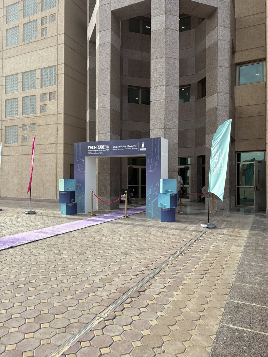 ft_m26i's tweet photo. 2026.4.28-26✨
حضرت فعالية #TechHub3 مع النادي العظيم نادي البرمجة، وقدرت اجيب الحمدلله البنر رعايه كامله والستيكرات رعايه جزئيه🫡
كنت متواجده في اليوم الأول والثالث بالبوث، والتقيت بدكاترة كلية الحاسبات، وتعرفت على أعضاء من نوادي ثانية🤍
يشرفني إننا نرجع نلتقي ونشتغل سوا مستقبلًا ان شاء الله🙌🏼
@TechHub_fcit