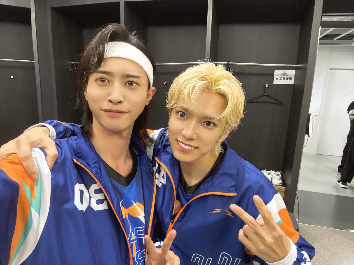 tabuchirui's tweet photo. 『ACTORS☆LEAGUE in Basketball 2026』
勝てましたー！！！！🏀

ひかるに誕プレとして全員で勝利をプレゼント��ることが出来て嬉しかったです！！

次で最終決着だ！！

ファンの皆様
応援ボード用意してくれてありがとうね！

#アクターズリーグ https://t.co/oZKGAqh2m9