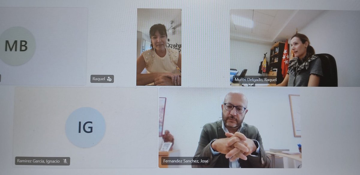 fernandezsj's tweet photo. Hoy me he reunido con @asfacume,que representa a miles de familias de hijos con enfermedades graves, quienes nos han transmitido su gran preocupación y rechazo al borrador de modificación del Real decreto del Ministerio de Inclusión, Seguridad Social y Migraciones, que pone nuevos obstáculos para recibir la prestación a que tienen derecho estas familias para cuidar a sus hijos. Desde @MADRID estamos con las familias y buscaremos las fórmulas para ayudarlas desde nuestras competencias.
