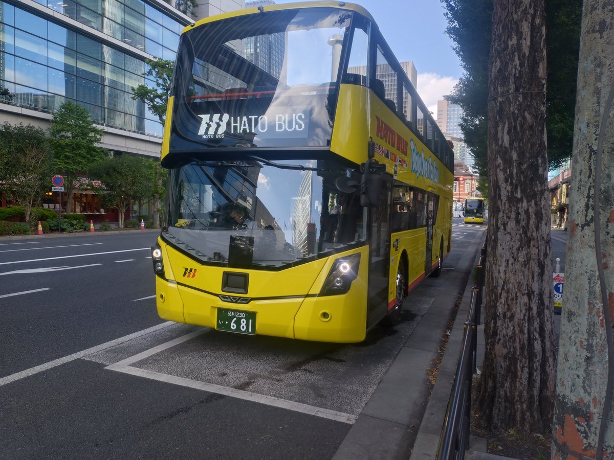 biwatetsu's tweet photo. 8/2 東京大学 東京駅丸の内駅舎 オープンバス(はとバス) https://t.co/Bukss84wu9