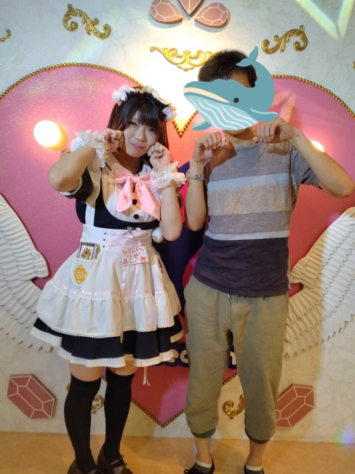 ch10672266's tweet photo. 今日はお日様☀️☀️
りななちゃんに会いました🐘
またまた特大アクスタ連れて行きました(チェキも一緒に写ってまーす)✈️
ライブもいつものように謎の選曲?やったけど見てて楽しかったよー🥰
8月も楽しもー🐳

通りすがりのご主人様　ちさにゃんより

#めいどりーみん
#ちーむアイドリZ https://t.co/Fi4rNV0aod
