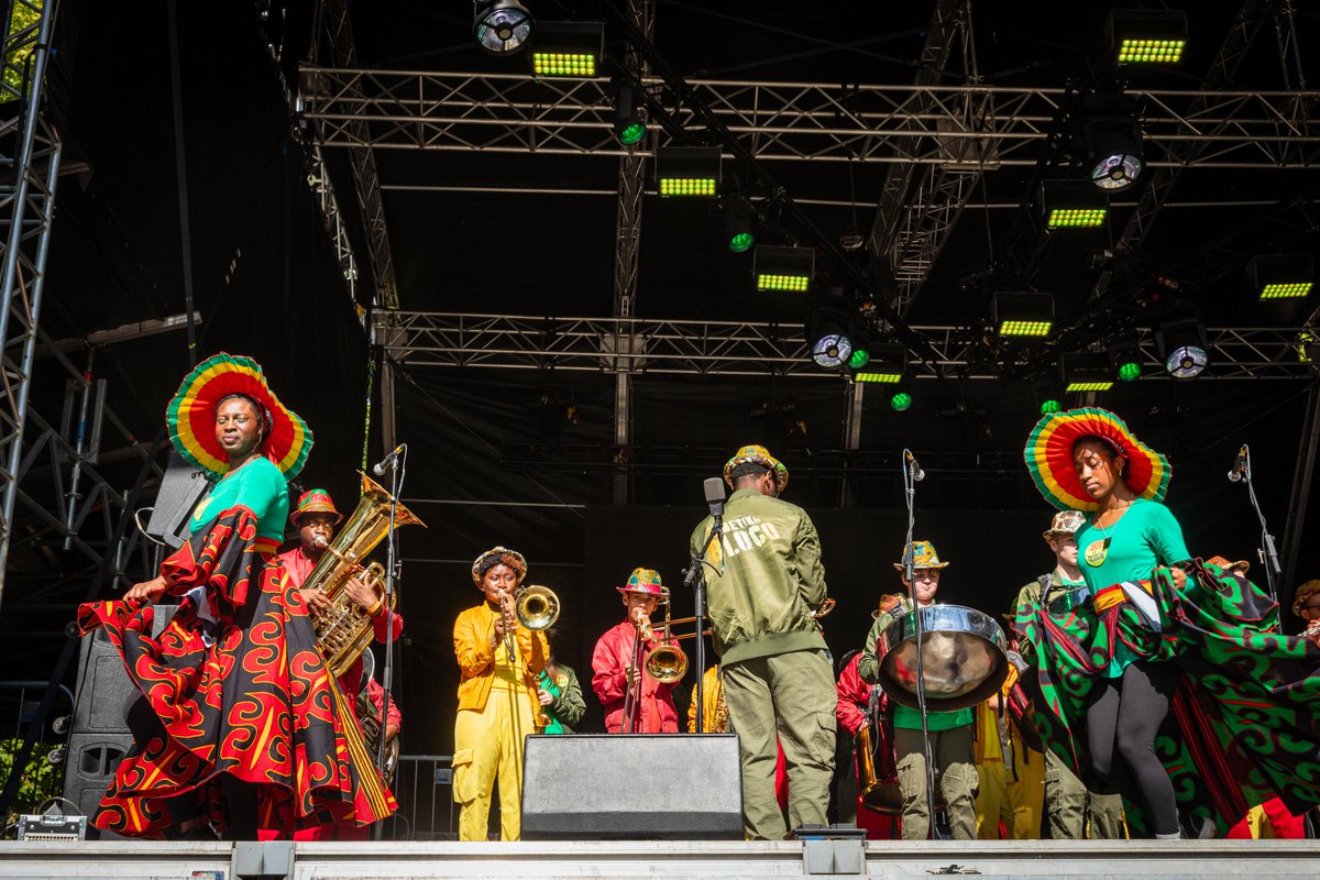 SouthwarkEvents's tweet photo. ๐ Bermondsey Carnival 2026 is this month!
Join one of Southwark's longest-running community events for a FREE day of live music, food, family arts and crafts, and more.
๐
31 August 2026
๐ Southwark Park
https://t.co/UZ1oJijXv5
#Southwark #FamilyFun #ThingstodoInLondon https://t.co/I8QG954RcA