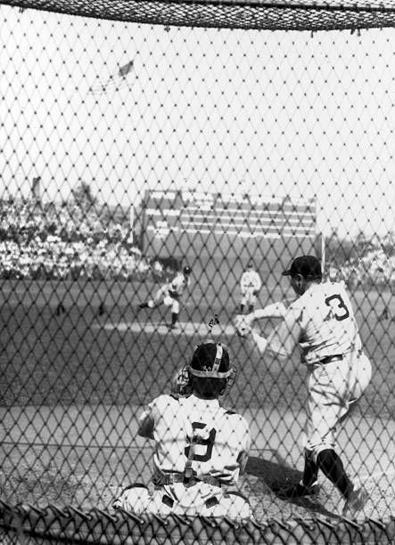 baseballinpix's tweet photo. Babe Ruth takes batting practice in Wrigley Field before the World Series in 1932. Photo by Mark Rucker. https://t.co/OAWarrx8j3