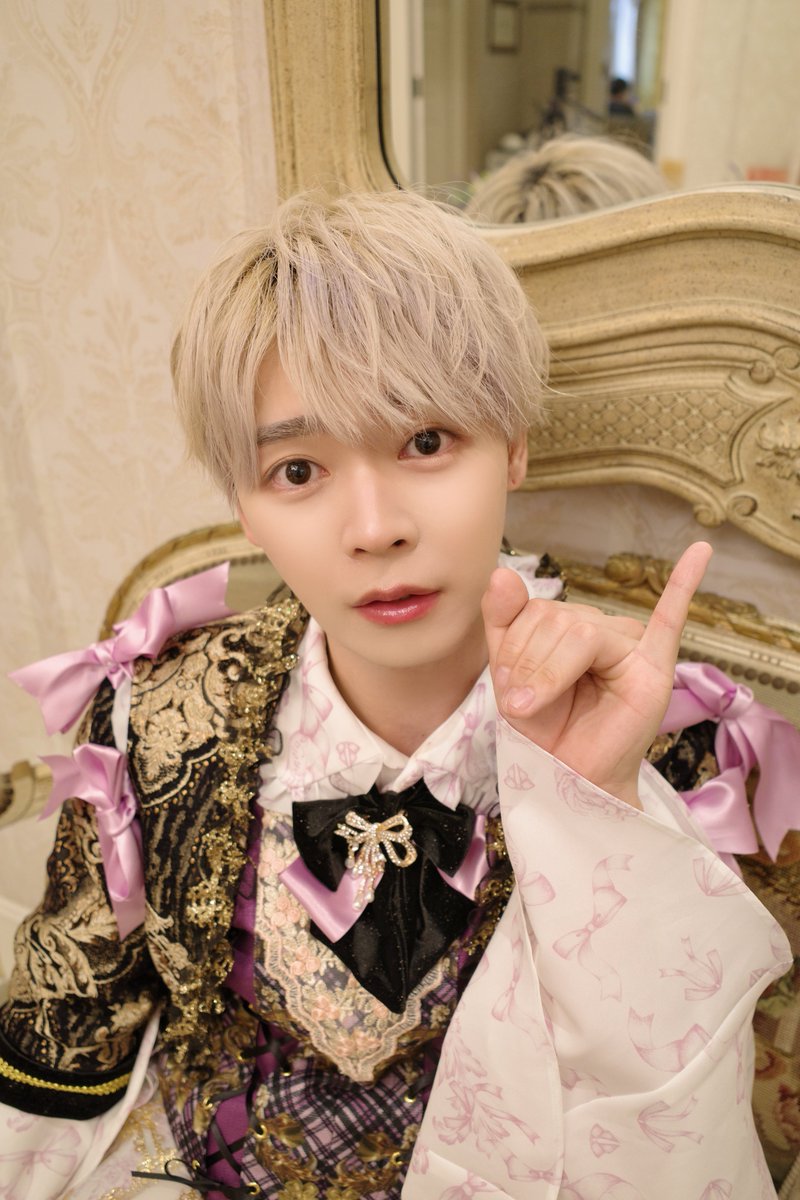 etoneige_kotaro's tweet photo. #エトネ1周年ライブ
表題曲『エンゲージが止まらない！』
Music Videoが公開されました🫧✨

▶︎▶︎https://t.co/FKS5kyMkg5

いつもとは違ったわちゃわちゃしてるかわいいえとねーじゅちゃん達が見れるMVになってます！お願いされてもないスイーツ買って帰りましょう！

#エンゲージが止まらない https://t.co/C7w12LPREm