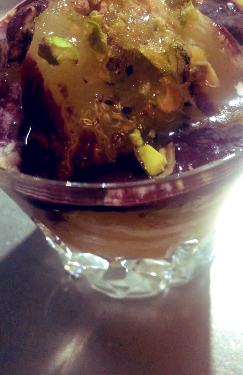 TakakoIkehpx3's tweet photo. @IkehataTakako Açai Berries &amp; Golden Kiwi à la Crème Granité Au Sucre, Yogurt Parfait With Pistachios 

#baccarat #amazon #acaiberry #goldenkiwi 

Healthy Dessert, Diet, Low Calories, Vegan, Halal.

Glass Baccarat 

Frozen Açai Berries, Pistachios, Sugar available on Amazon. https://t.co/D6w7Eg7PJL