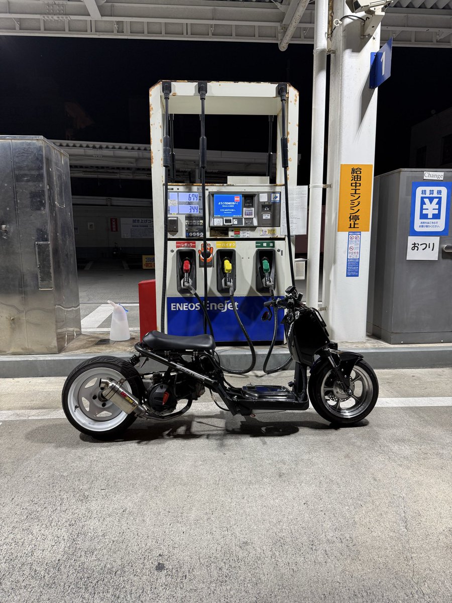 Kojo_0619's tweet photo. モンキーよりは遅いけど、カブ110とかPCXに勝負かけられておもろい
全部遅いけど https://t.co/knCsiwvC3C