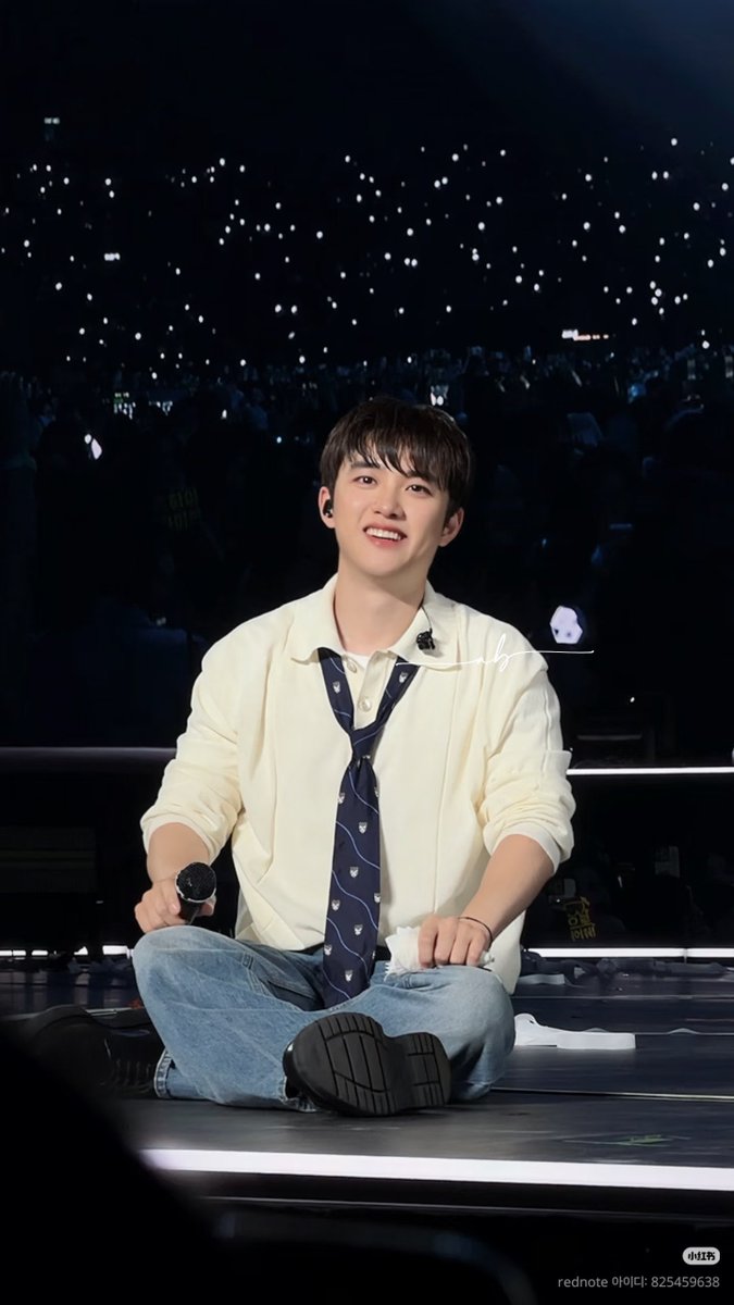 KyungsooLover21's tweet photo. 전방에 천사 도경수 으~~~~~😍 https://t.co/4B7D3smWg7