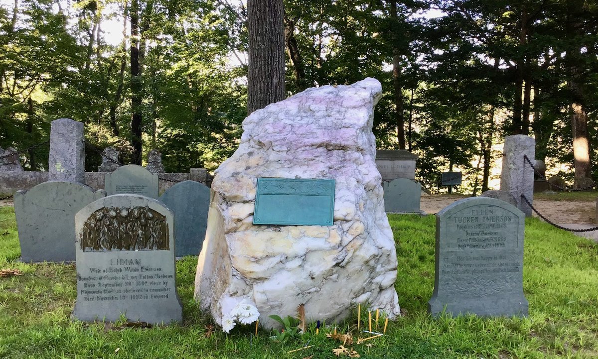 FreedomsWayNHA's tweet photo. Thoreau, Emerson, Alcott & Hawthorne. All on Author's Ridge in Concord. π
https://t.co/fxdnNPyEkL
#FreedomsWayNHA #VisitMA #Concord #SleepyHollow #Transcendentalism https://t.co/TVUJVCPxRz