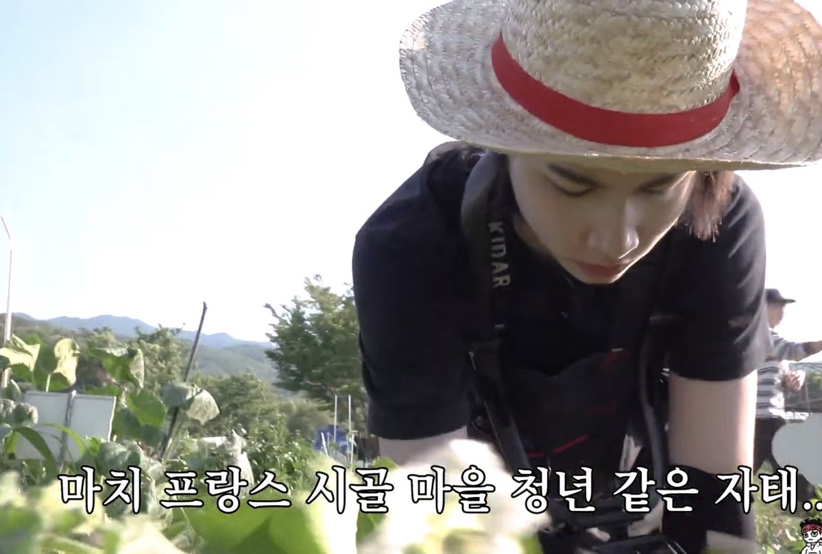 meowmeow0080's tweet photo. 프랑스가면 이런 귀여운 시골 청년 볼수있나요? https://t.co/vihNwKNTAc