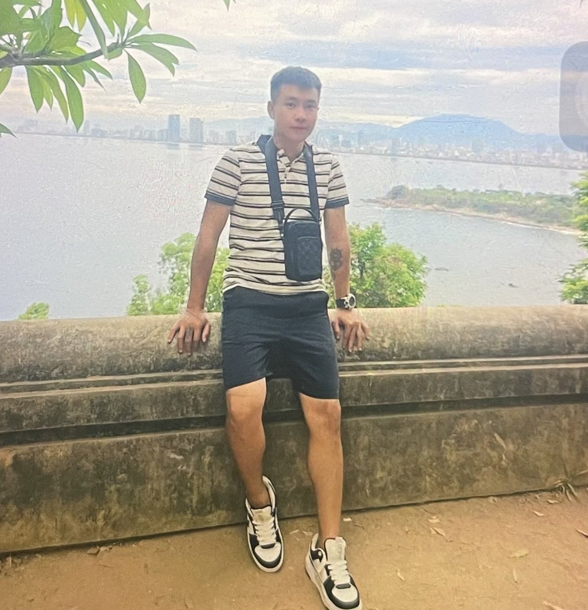 bupppp101's tweet photo. Top nào hp hf không , nứng lol quá thuỷ nguyên 0352541774 https://t.co/CZyvDydKyA