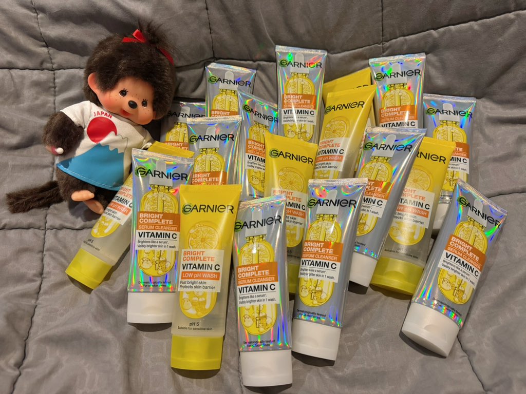 chocobabii_p's tweet photo. ฝากร้านคับฝากร้าน 🥺🤲🏻

— GARNIER 🍋✨
Bright complete serum cleanser

หลอดละ 50฿ (ปกติ159฿)
📫 รับ 2 หลอดขึ้นไปส่งฟรี ems คับ 

พร้อมส่งแบบด่วนจี๋คับ สนใจdmได้เยยคับ 🙌🏻

#garnierxskynanisafeskintrip 
#ส่งต่อเครื่องสำอางค์ #ช้อปช่วยติ่ง https://t.co/3ViN1Udvlf