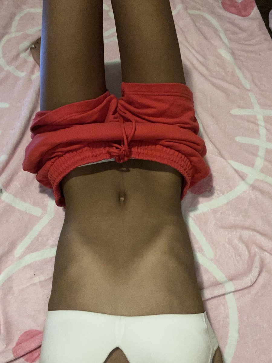 heyhowsitgoing's tweet photo. i feel so fat #edtwtㅤ #edrtwtㅤ https://t.co/8qsPDwia6I
