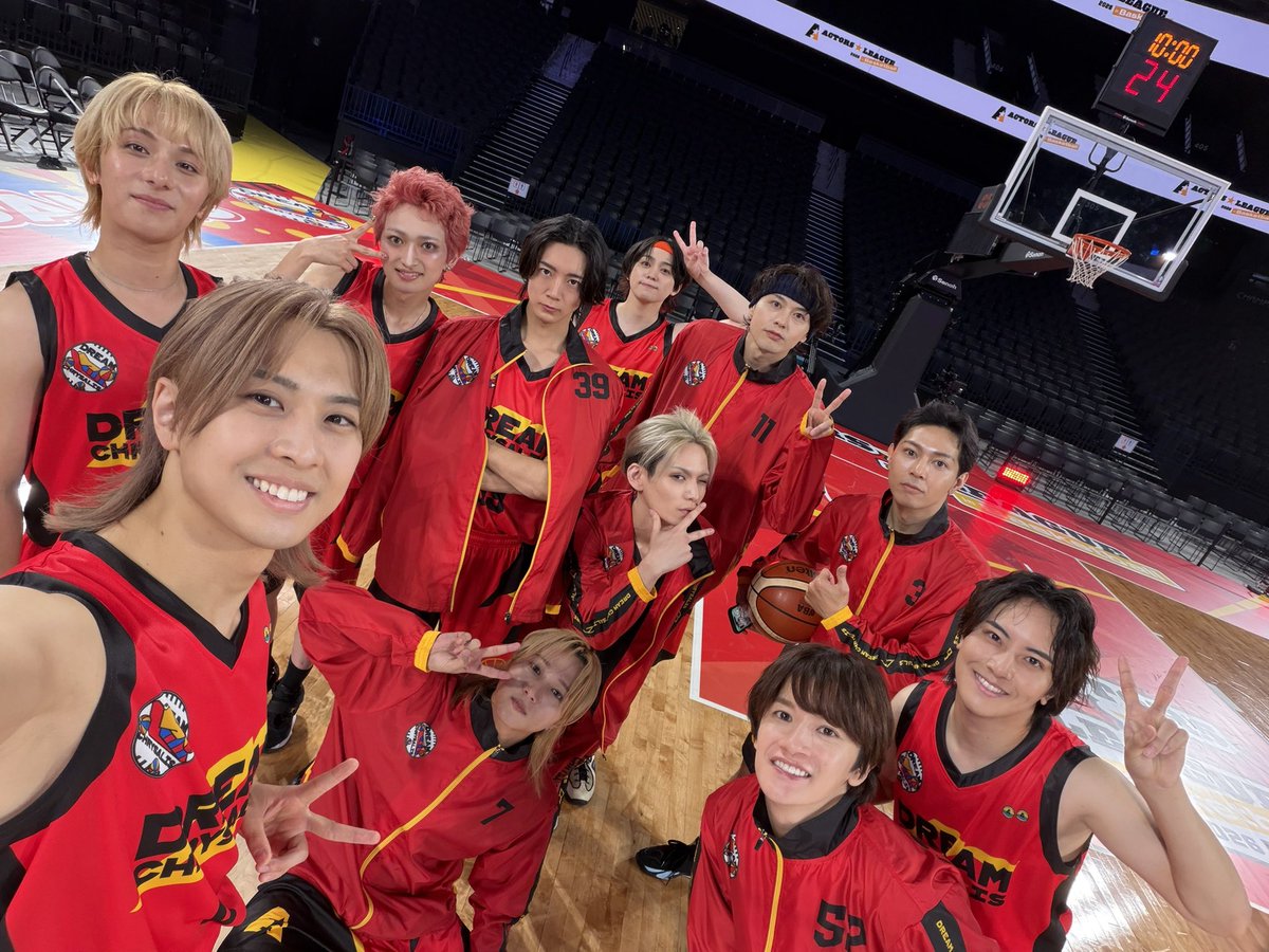 okamiya_kurumu's tweet photo. 「ACTORS☆LEAGUE in Basketball 2026」ご来場ご視聴誠にありがとうございました！！
今年も楽しんでいただけて嬉しいです！
悔しい結果に終わっちゃったけど
これで2勝2敗。
また帰って来て最後の勝負できたらいいなー！
応援本当にありがとうございました！ https://t.co/CCc1xBSGTV