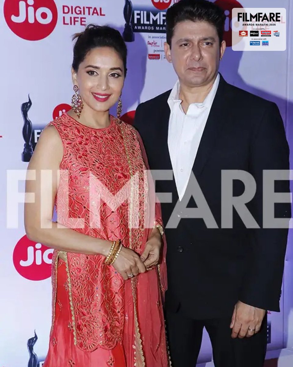 filmfare's tweet photo. Throwback to when Madhuri Dixit Nene graced the Filmfare Awards Marathi with Dr. Nene and presented the Black Lady to Nana Patekar. 😍

Get ready to witness the biggest celebration of Marathi cinema on August 6 at the Filmfare Marathi Awards 2026.✨

Co Powered By: Samrat India
@ManforceIndia 
@RelianceDigital 
Maliban India

In Association with: @dragarwals_eye 
@VIJOHNGROUP 

#FilmfareAwardsMarathi2026
#FilmfareAwardsMarathi
#FilmfareAwards
#Filmfare