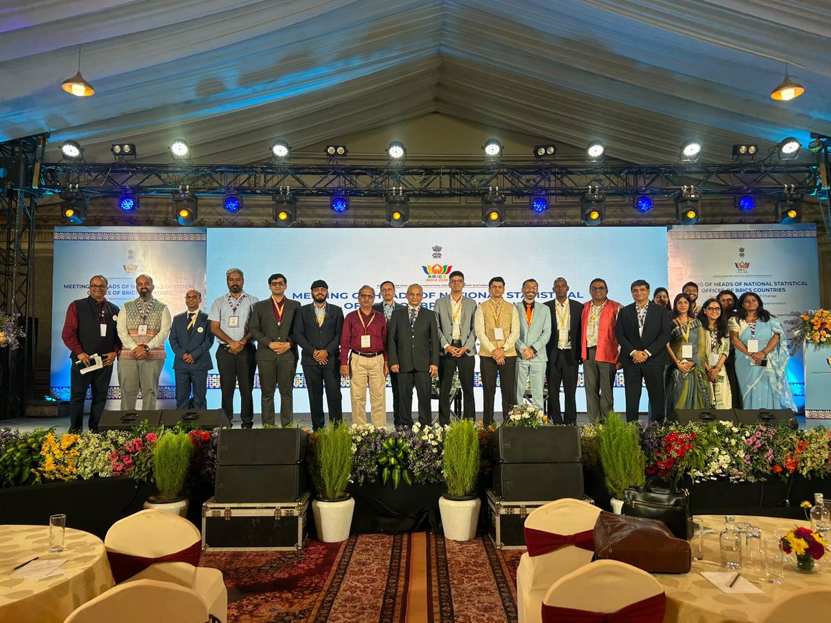 pravin1960's tweet photo. Proud to have shared my views on the use of mobility data for capturing tourism journeys and act as a potential for promoting tourism holistically. This was on the sidelines of the main BRICS event organised by Ministry of Statistics and Programme Implementation. https://t.co/HoF5d5WspQ