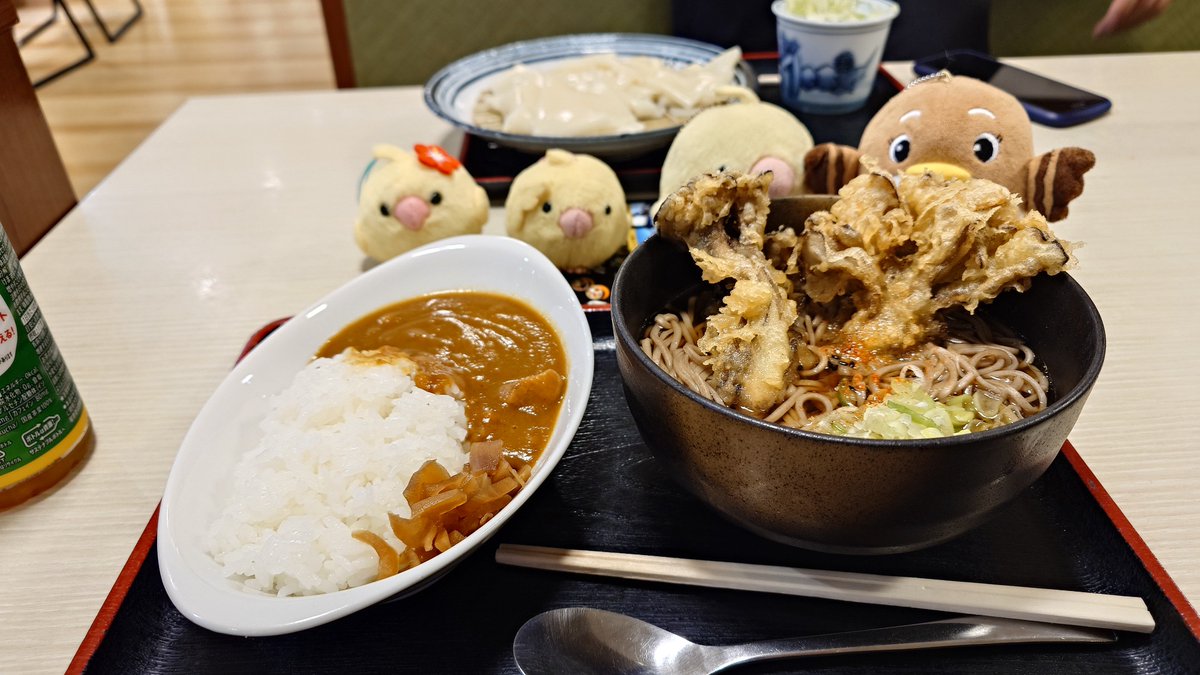 SyoSAI4's tweet photo. 今回の旅飯1 https://t.co/mfhId25vHi