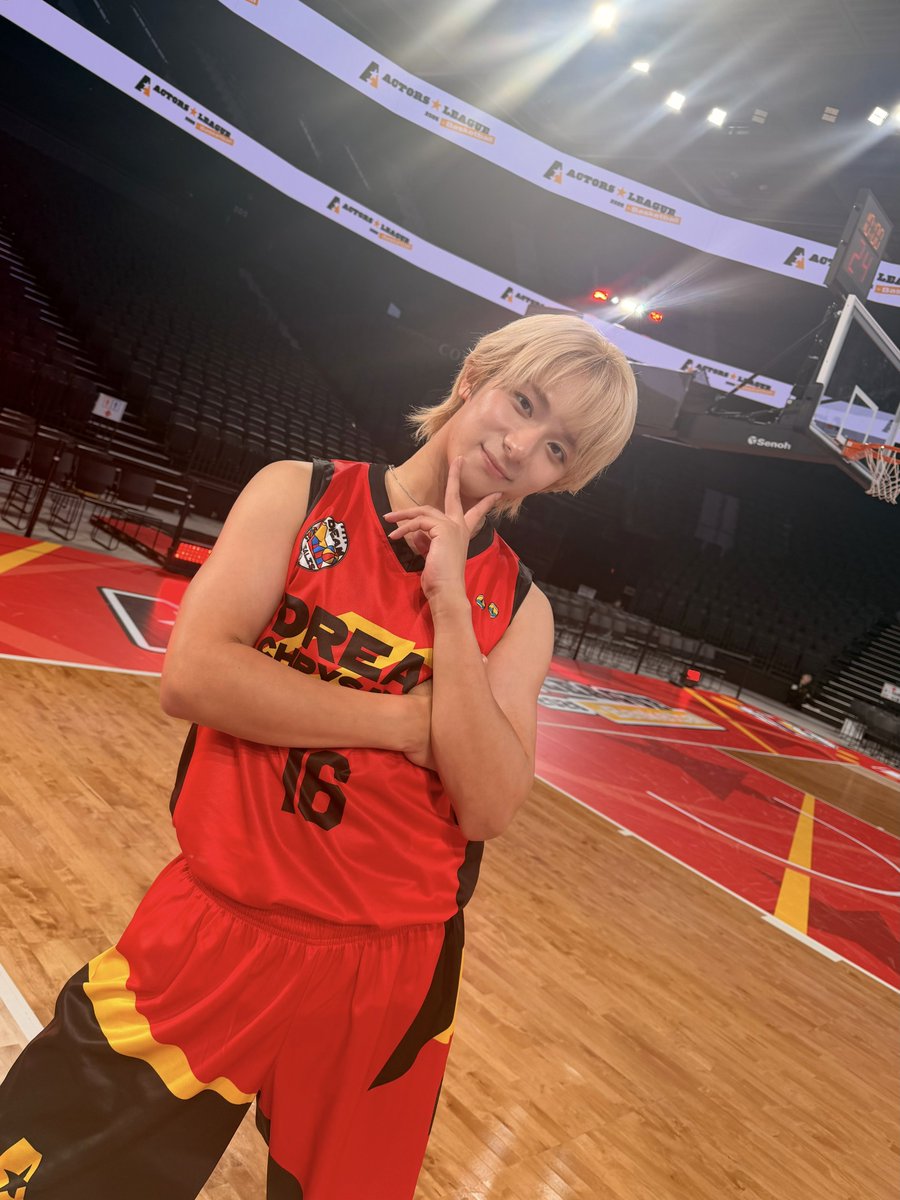 Nagatan_0709_'s tweet photo. 『ACTORS☆LEAGUE in Basketball 2026』

皆さんの声援が力になりました。
応援ありがとうございました！！！！

悔しい！！！！！次は絶対負けない！！！！
くるむ最高にいいキャプテンだったヨシヨシ https://t.co/fPLYl24Adt