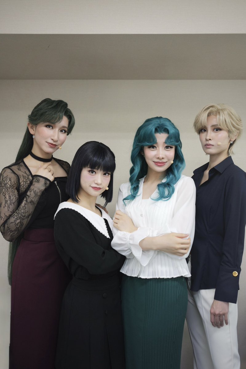 desailes_akarin's tweet photo. 美少女戦士セーラームーン
-Shining Theater Shinagawa Tokyo-
ご来場ありがとうございました。

せつなママ、みちるママ、はるかパパ、いつもありがとう。
#prettyguardiansailormoonshiningtheater #shiningtheater #シャイニングシアター #サターン #ほたりん https://t.co/7KriGgA9q1