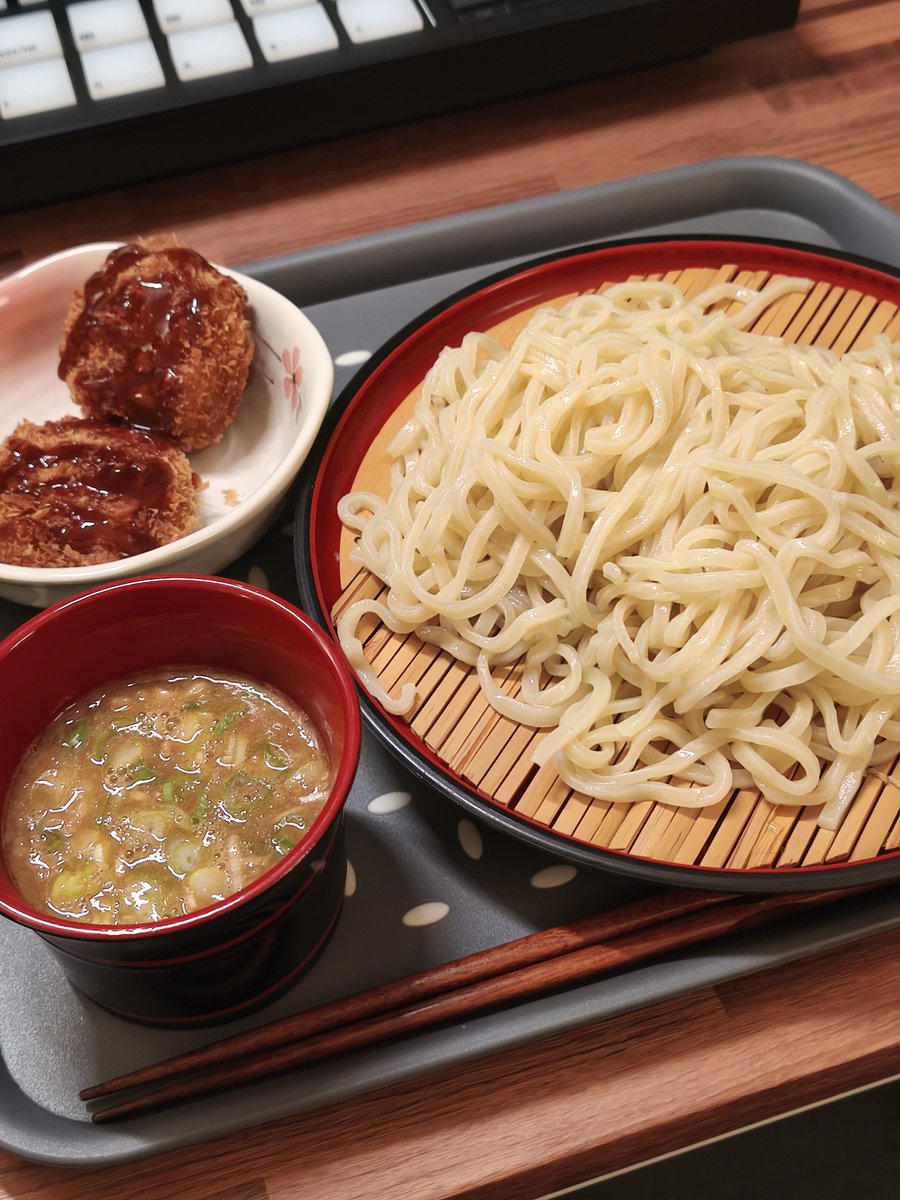 aka_ICM's tweet photo. こんばんは〜、うまうま🥢🤤🌠 https://t.co/GvYuy4KKSJ