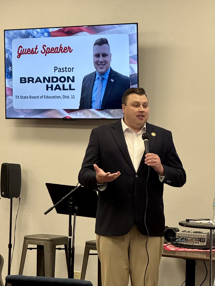 EdifyEduConf's tweet photo. TX State Board of Education Member Pastor @BrandonHallTX shared the biblical story of Esther and challenged teachers to be courageous for such a time as this. https://t.co/LyiIgcscau