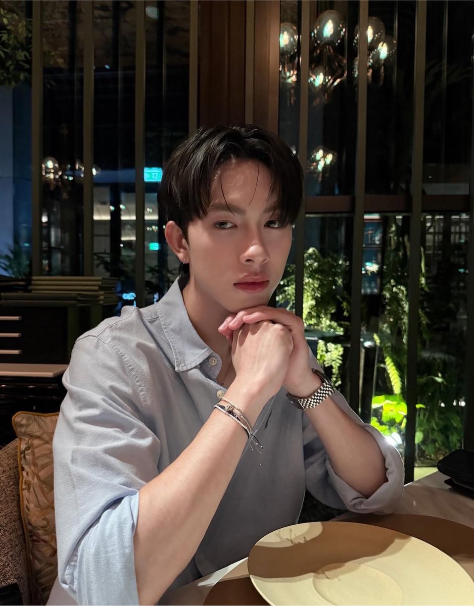 progornong's tweet photo. ว่าที่คุณหมอเดทกับยัยออนเน่ มาก https://t.co/Qww5DJvVfs