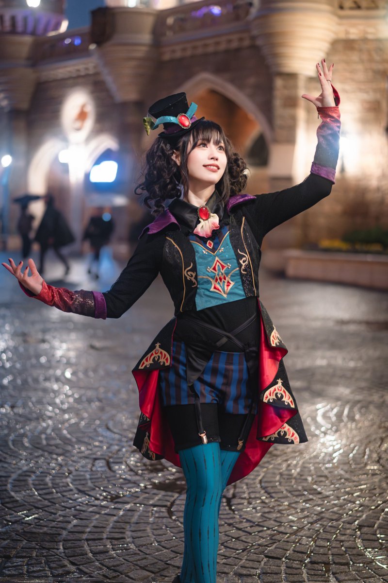 Disney Into the Frenzy先頭ダンサー 📸(@mjy99_p ) #Dハロ仮装 #Dハロ