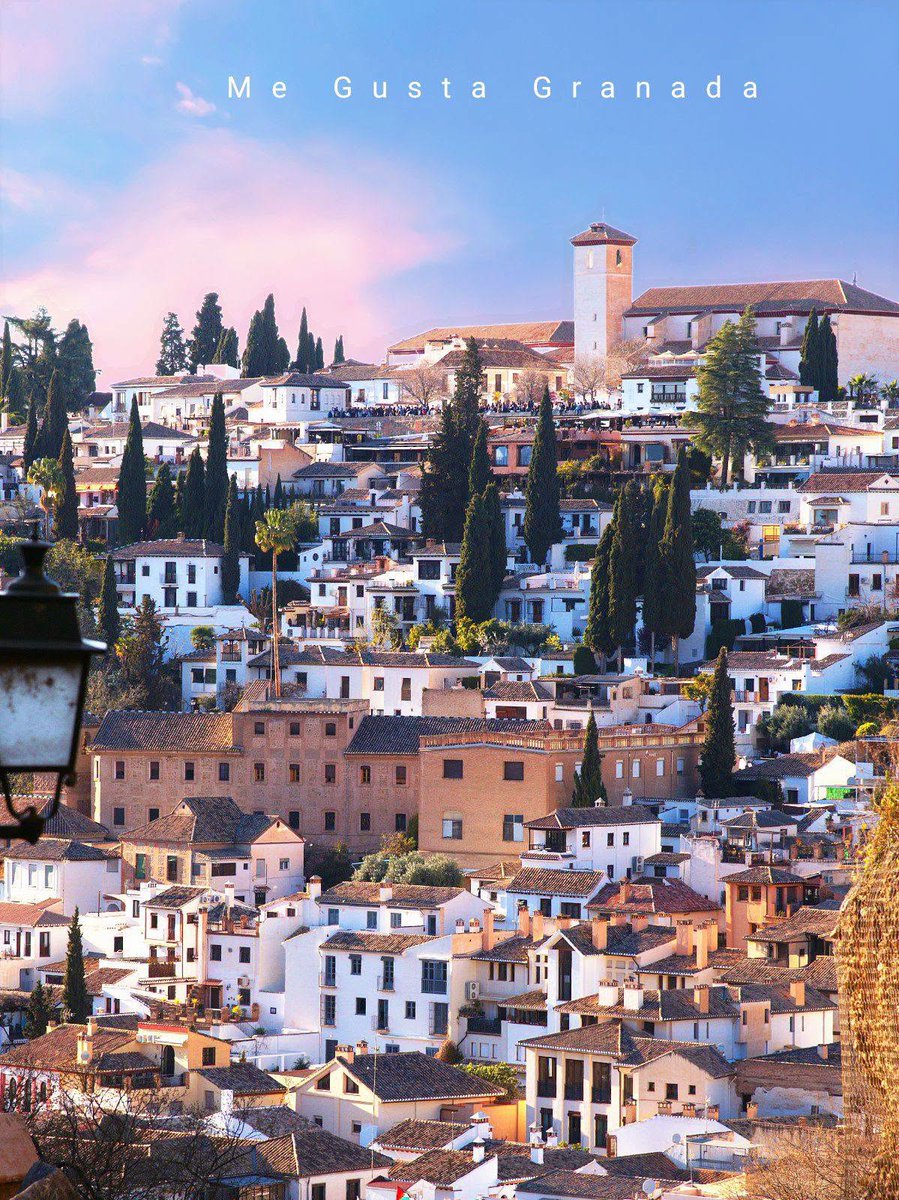 megustagranada's tweet photo. Mirador de san Nicolás en el Albaicin #megustagranada https://t.co/TxwEoyy1ul