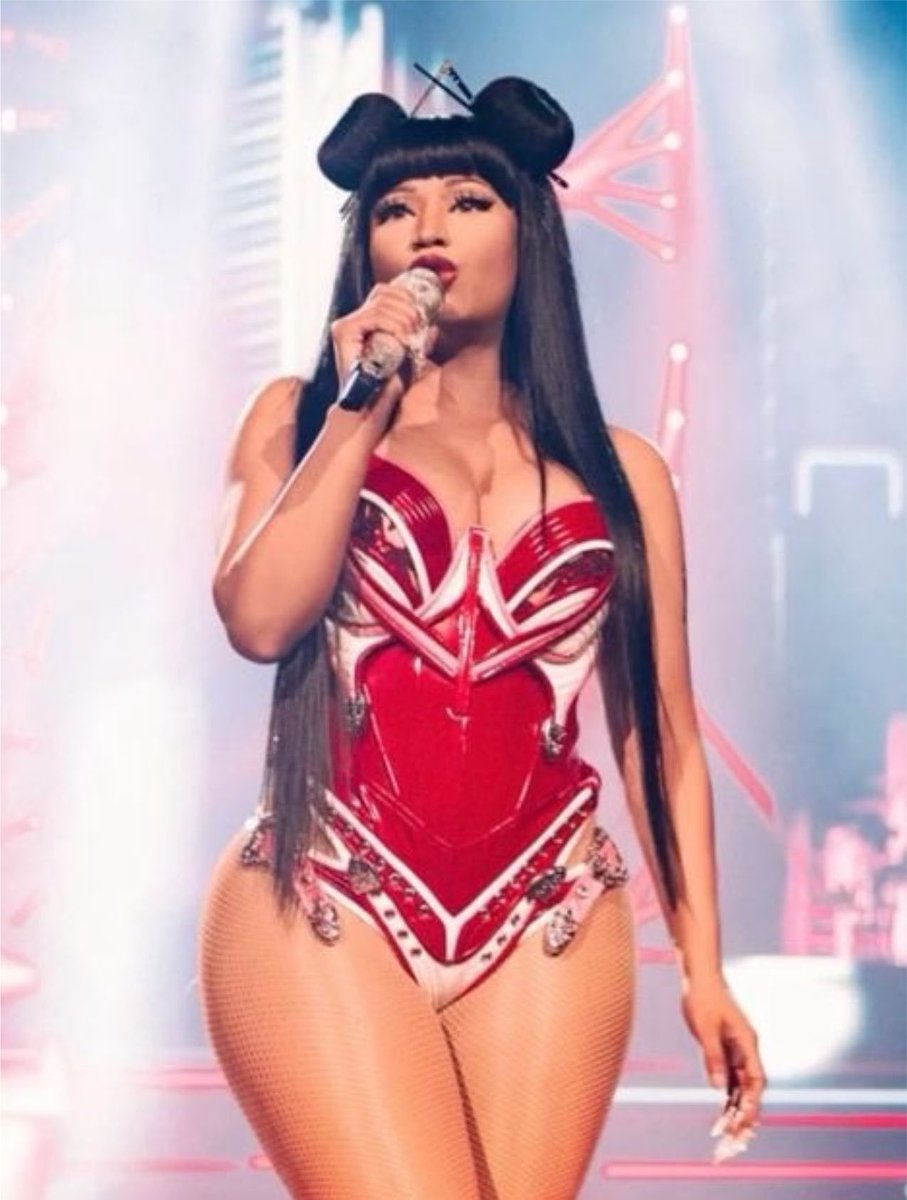 RamatVictory's tweet photo. She takes inspo from herself https://t.co/Xs0ViPkiVq