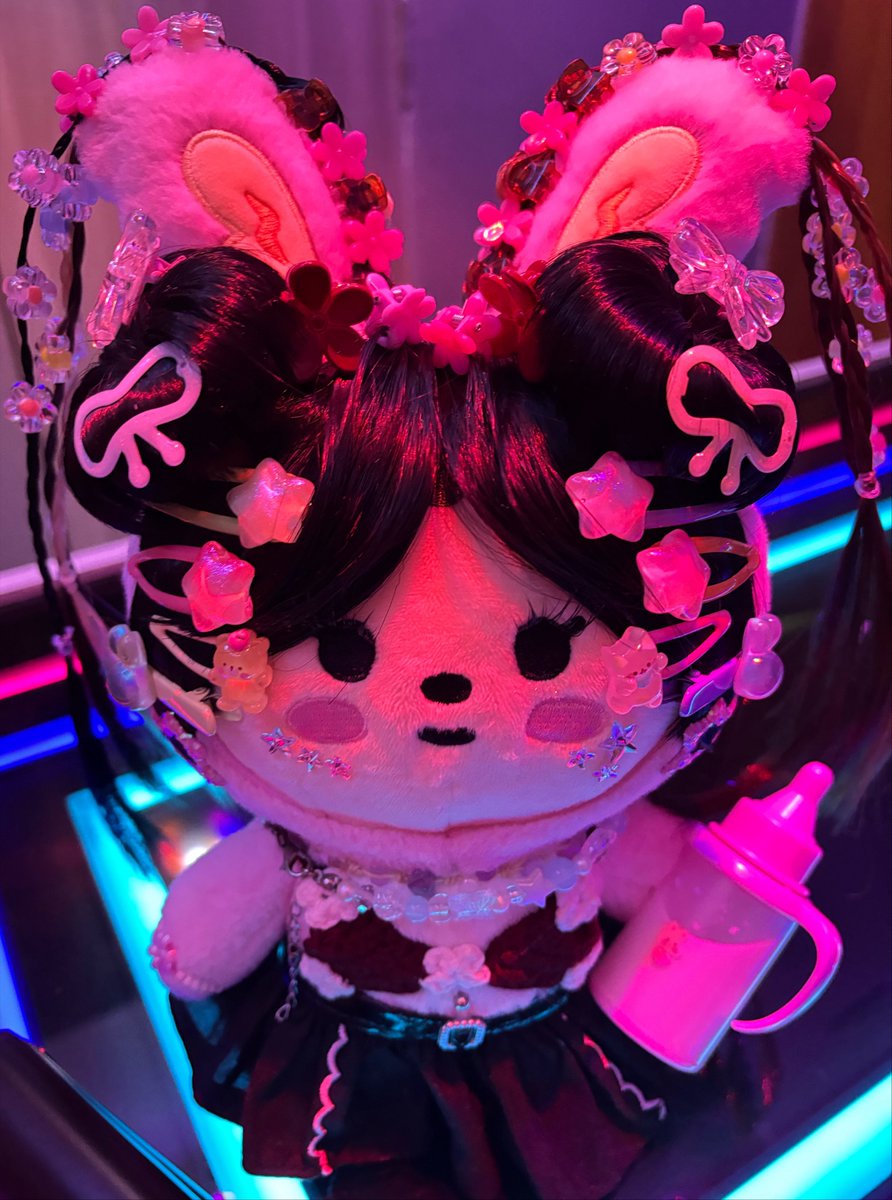 hanilofa's tweet photo. party 💃🏻✨ https://t.co/8ONDBVbVdD