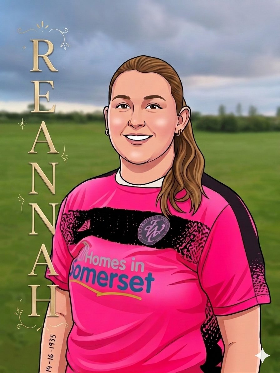 pink_machineLFC's tweet photo. Another 4 with only a few to come when i can get the photos 
Sarah (DEF) vc
Reannah (DEF)
Emily (MID)
Casey (MID) https://t.co/FrOv3viAsZ