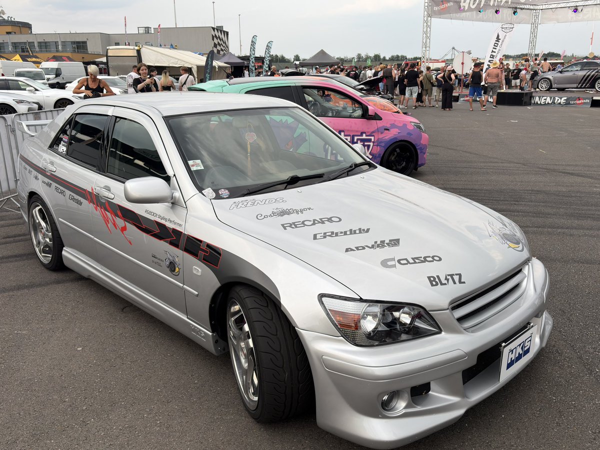 SuperJanico's tweet photo. forgot to post this altezza with the HKS kit https://t.co/UfUHPYqbLt