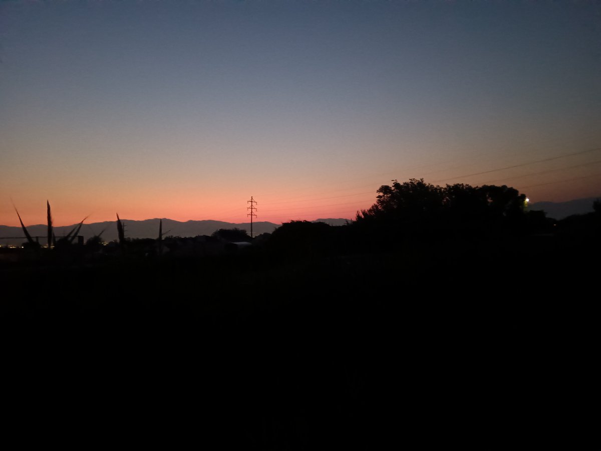 DeborahGatrell1's tweet photo. Good morning world! Let's make it a #beUTAHful day. Make good choices, treat people with kindness, and remember politics is not bloodsport. #utpol https://t.co/1IUpJsBMZb