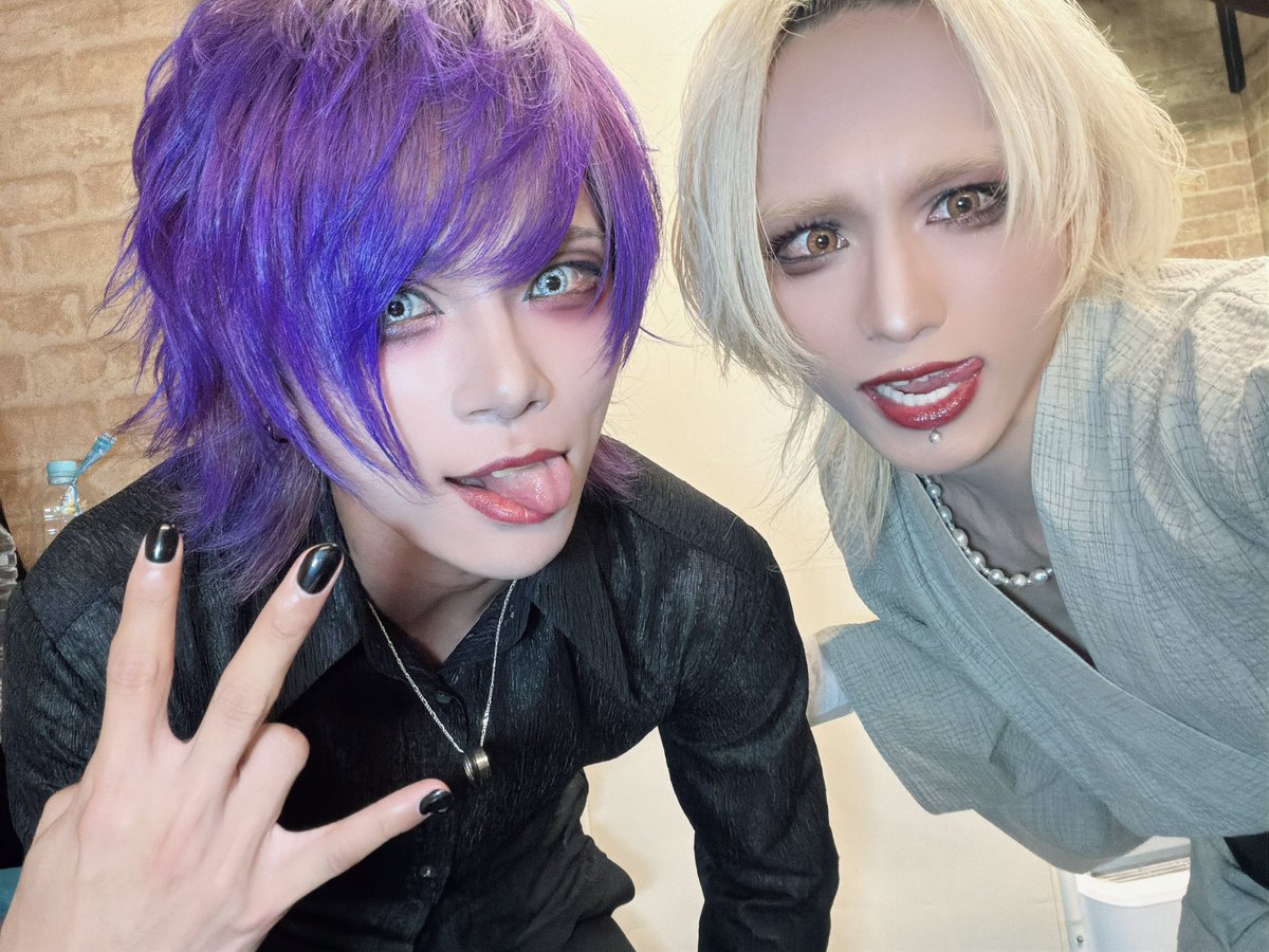 Kojism_'s tweet photo. めいみ。さん♡

出会って6年？観に行かせて貰ってた側でしたがやっと対バン出来ました👫 https://t.co/o6kqeSjgKs