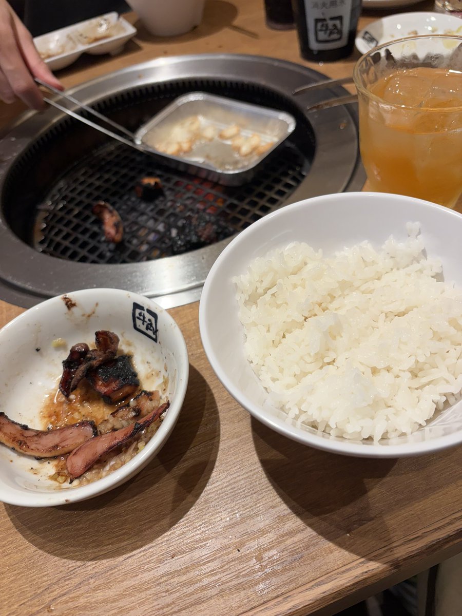 castella287's tweet photo. 肉焼たのしー https://t.co/h7nSALkG8Q