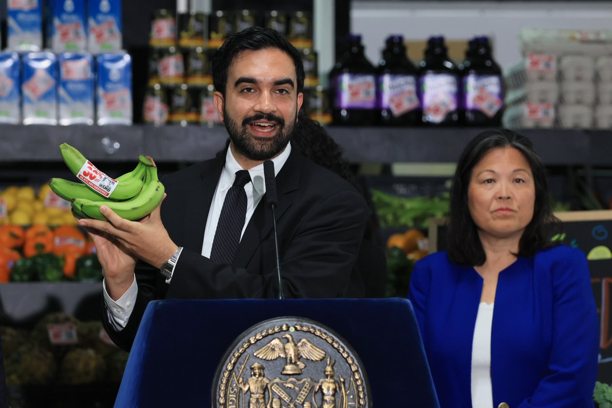 FoxNews's tweet photo. Mayor Zohran Mamdani is facing new accusations of hypocrisy.

In order to make sure people don't take advantage of his taxpayer-funded grocery stores, the mayor's office may roll out a "library-card-esque system" to keep things in check.

Critics are now pointing out that Mamdani has opposed voter ID laws in the past but may now embrace a "customer card" system to block any fraud or abuse from hitting the grocery shelves.

https://t.co/MYPkXeHwFG