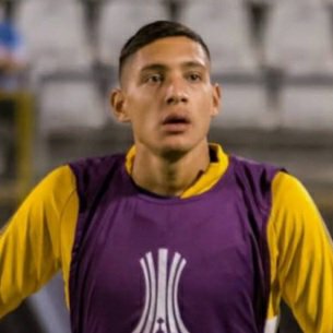 AlfonsoCar24268's tweet photo. El Everton está muy interesado en el argentino Nahuel Molina.El club inglés podría presentar una oferta en los próximos días.
Molina no está muy convencido de macharse a Inglaterra.
El Inter de Milán también sigue muy de cerca al defensor,pero la oferta económica sería más baja. https://t.co/xDtkyWtORX