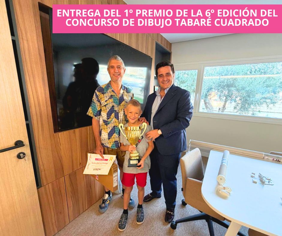 Satecma's tweet photo. 🏆 Entregamos el 1º Premio del VI Concurso de Dibujo Tabaré Cuadrado a Ventura Bertran por "Casa Tecma Sostenible". Omar Cuadrado le entregó copa, diploma, ordenador y un finde en Parque Warner. ¡Enhorabuena! 🎨
Finalistas 👉 https://t.co/KVme3IvDO7
#DibujoInfantil #Satecma https://t.co/SSABhakr8x