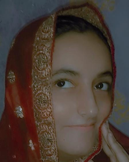 behram_91khan's tweet photo. BREAKING : The banned BLA lured Hanifa Baloch a resident of Gwadar currently living in Karachi's Lyari area into a romantic relationship and took her to the mountains.

According to sources, Hanifa Baloch, daughter of Abdul Rasheed Dashti, was trapped by a terrorist under the guise of a romantic relationship, called to Balochistan on the pretext of meeting, and taken to the mountains at gunpoint.

An FIR has been registered on the complaint of her father, and Police are investigating the matter.