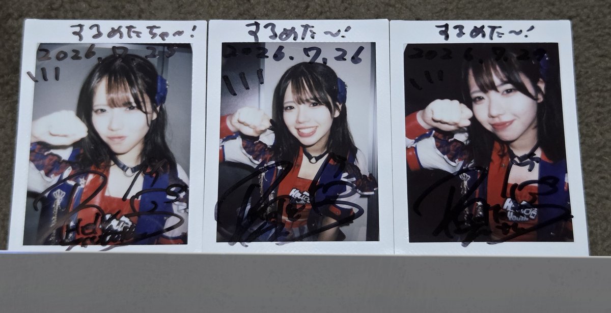 d2b_DD_CaS's tweet photo. 最近のチェキ、連日でグーされてるんだけど自分怒られてんのかな🤔 https://t.co/voF0UDaL6R