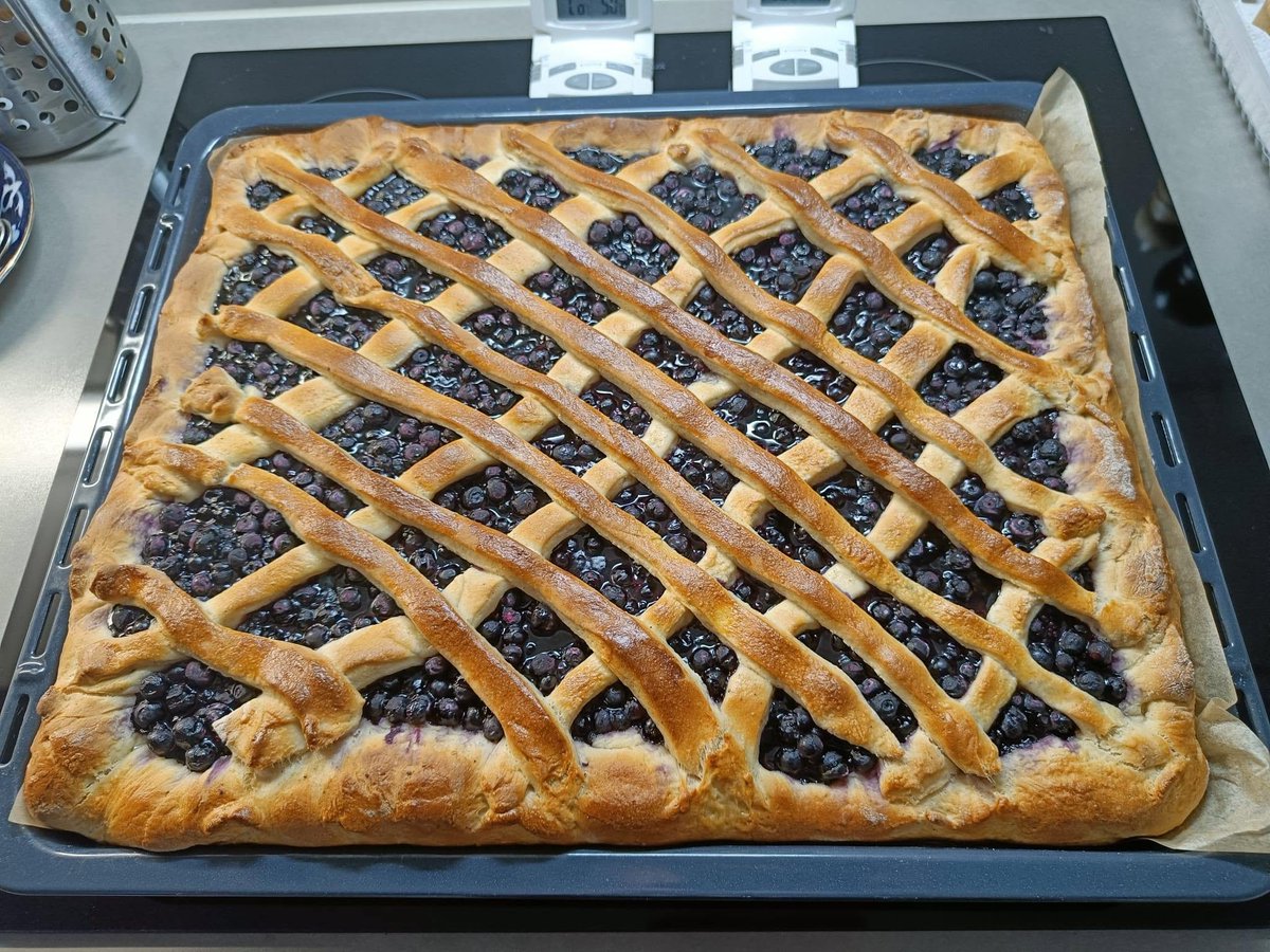 HilpoJuhana's tweet photo. Grandma's blueberry pie

Blueberry pie is an essential part of a Finnish summer!😊

I decided to bake a traditional blueberry pie made with sweet yeast dough.

Only the second one I've ever made. 
1/9
#blueberrypie #bilberries #fromscratch #finnishcuisine #oldboomersbakingclub https://t.co/1LuENTLcY2