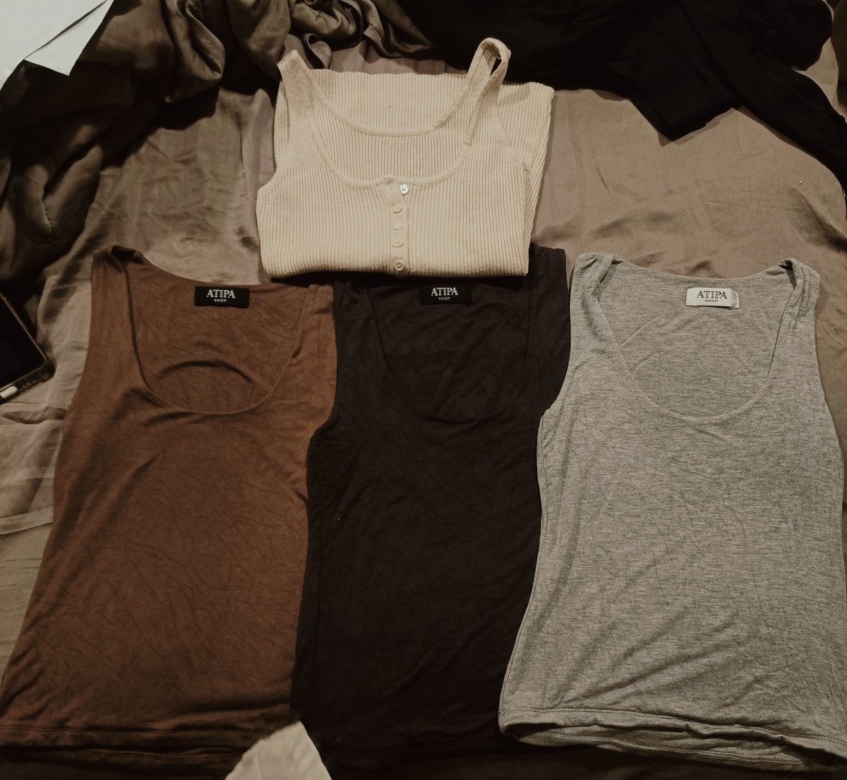 piypeanut's tweet photo. 🦋 พร้อมส่ง 🦋
Atipa Tank Top ทรงเบสิค (มือหนึ่ง)
ไม่มีถุง 100฿ / 1 ตัว รวมส่ง 

สีน้ำตาล / เทาดำ / เทาอ่อน 

#โล๊ะตูั #ส่งต่อของใช้ #ส่งต่อเสื้อผ้า #ส่งต่อเสื้อผ้ามือสอง #ส่งต่อAtipa #ส่งต่อเสื้อผ้าไอจี #ส่งต่อเสื้อผ้ามือสองสภาพดี เสื้อกล้าม https://t.co/7a9tUW9Gqx