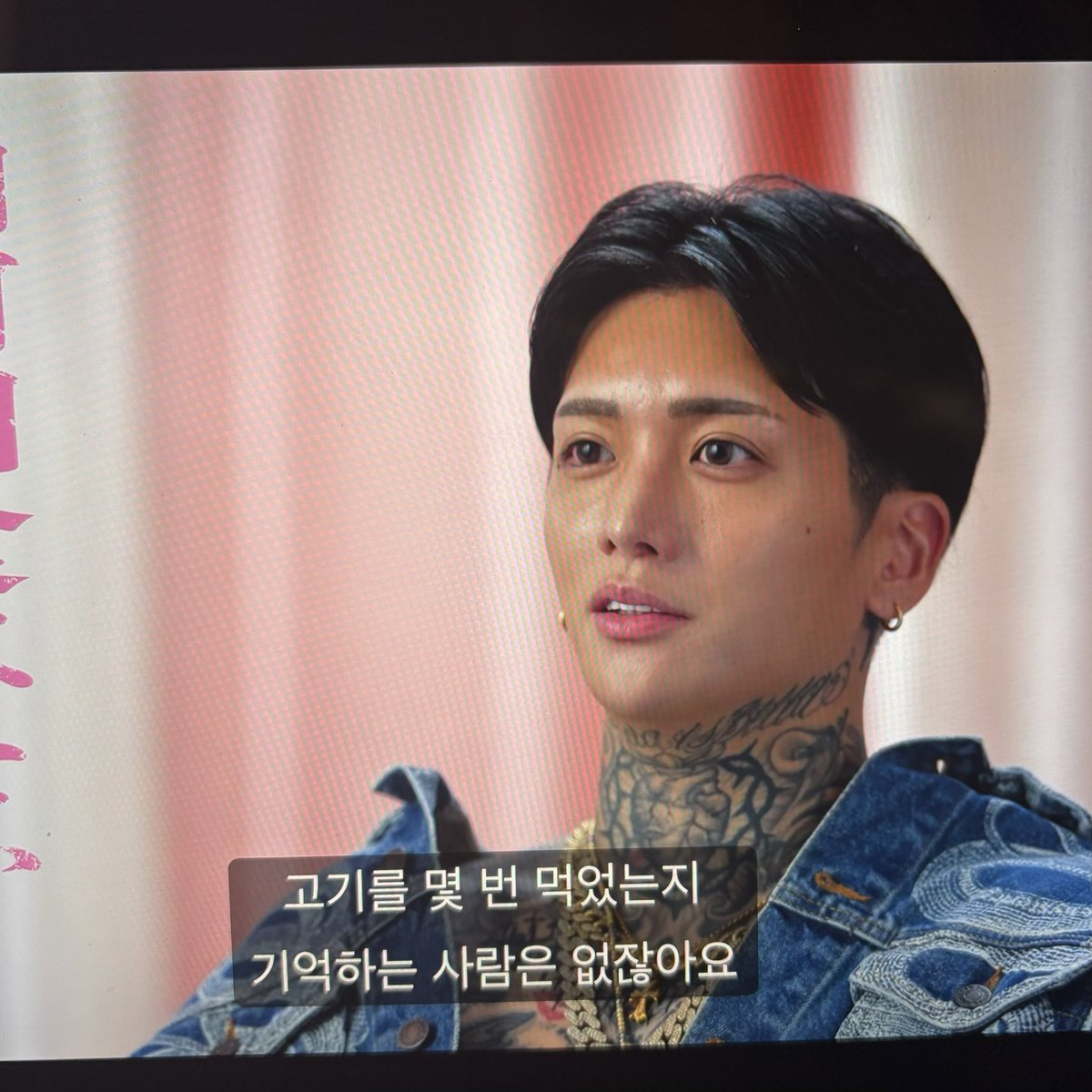 xishaanxi's tweet photo. 뭔데 진심
디오브란도냐? https://t.co/u2z0yemQ9R