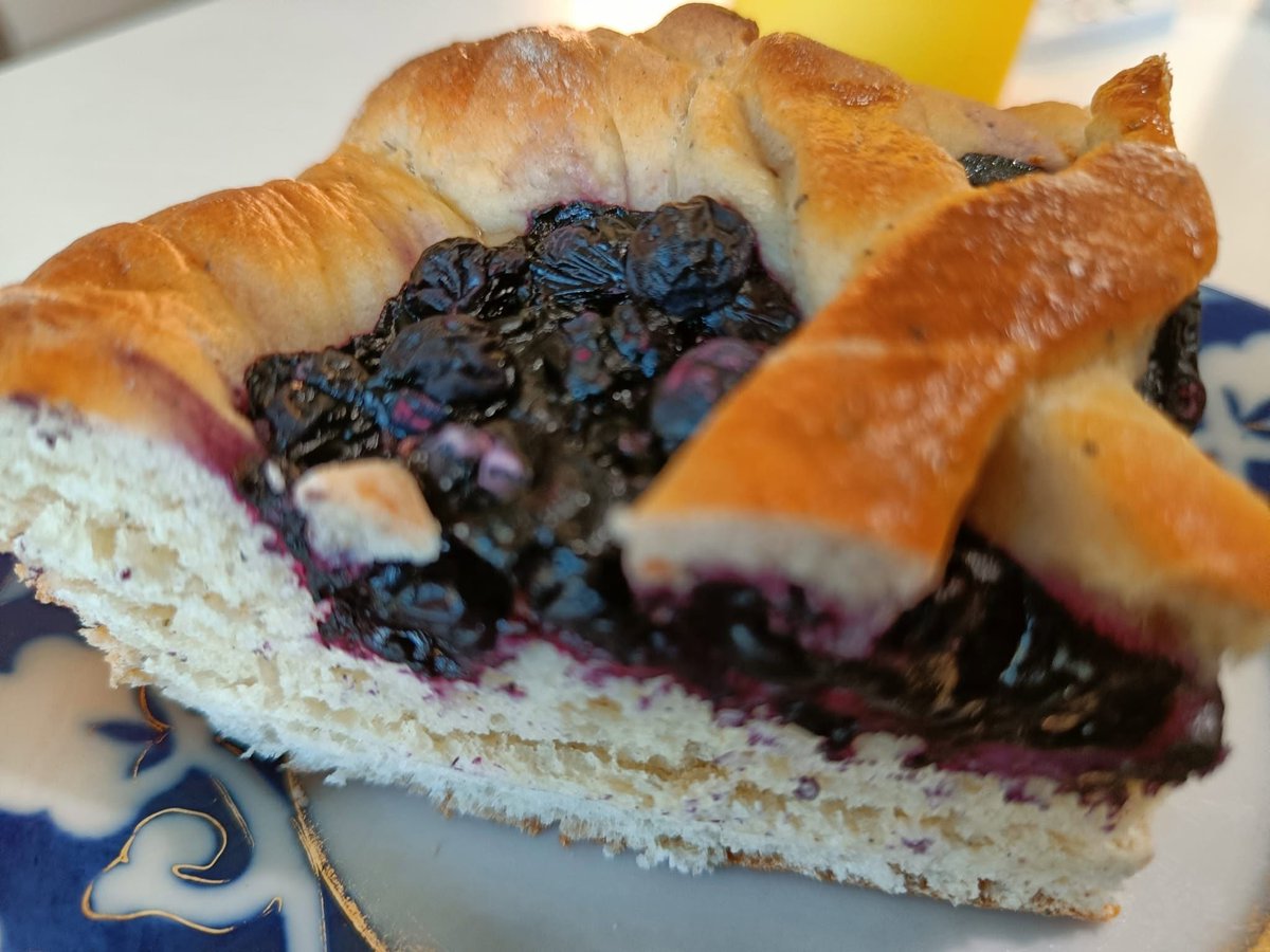 HilpoJuhana's tweet photo. Grandma's blueberry pie

Blueberry pie is an essential part of a Finnish summer!😊

I decided to bake a traditional blueberry pie made with sweet yeast dough.

Only the second one I've ever made. 
1/9
#blueberrypie #bilberries #fromscratch #finnishcuisine #oldboomersbakingclub https://t.co/1LuENTLcY2