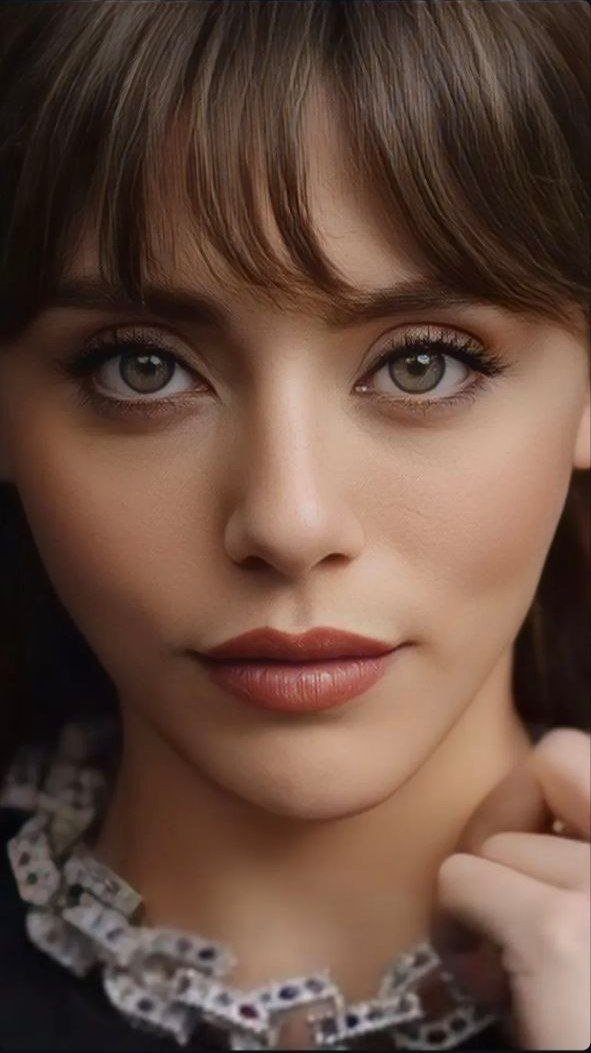 cedista123929's tweet photo. I vote for #SılaTürkoğlu from Turkey for
the 100 Most Beautiful Faces of 2026
#100faces2026 #tccandler
@tccandler https://t.co/bad0xodtZ8