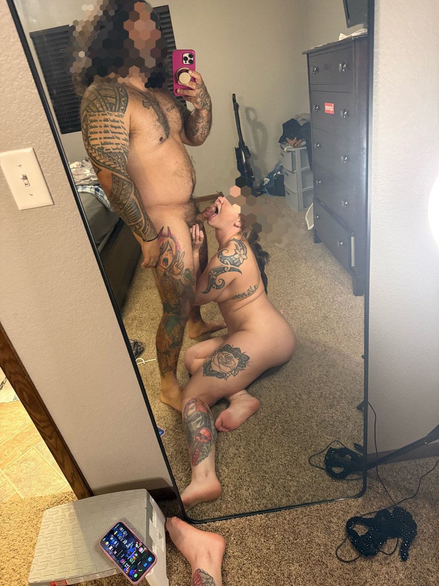 ShyStagGuy369's tweet photo. Us 🤞🏽🤙🏾 https://t.co/n4Iq0iPi4V