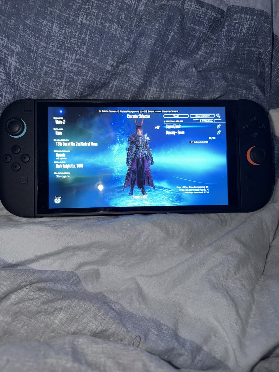 JayrowJ's tweet photo. @FF_XIV_EN I woke up early before work today to test it out, it runs amazing and is as comfy as I hoped it would be!  I can’t wait for a lazy weekend on the couch with ffxiv on the switch https://t.co/zDz0CZXDXw
