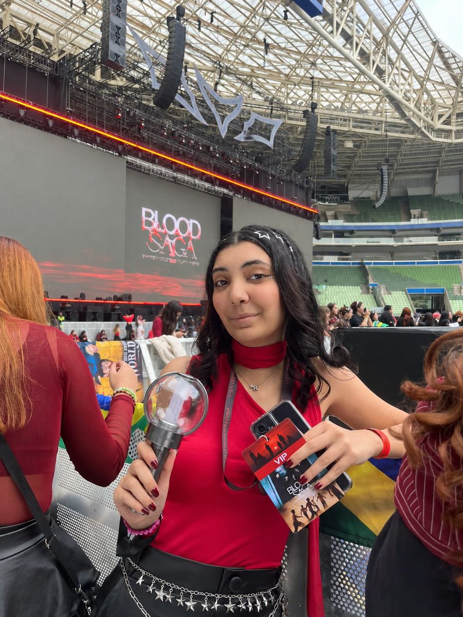 en_betaikeu's tweet photo. Ja se passou um mês desde o show do Enhypen no Brasil e ainda nn consigo acreditar q eu vi meu grupo favorito na minha frente.. pfv voltem logo plmds 😭🇧🇷 https://t.co/FTktfktZim