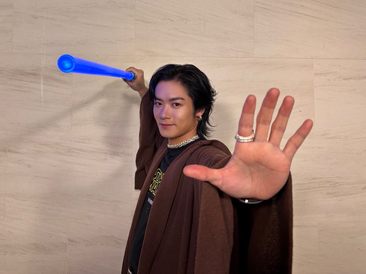 therampagefext's tweet photo. 『スター・ウォーズ：ビジョンズ／九人目のジェダイ』前夜祭 上映イベントに
#川村壱馬 が登壇いたしました💫

いよいよ明日8/5(水)16:00〜
【全話一挙】ディズニープラスで独占配信開始⚔️

ぜひ一緒に一気見して
楽しみましょう🪐

本日のイベントの様子は
スター・ウォーズ公式YouTubeにてご覧いただけます⚡️

https://t.co/xZVCh5m0Vs

@starwarsjapan 
@sncrmpg_kk 
#スターウォーズ
#九人目のジェダイ