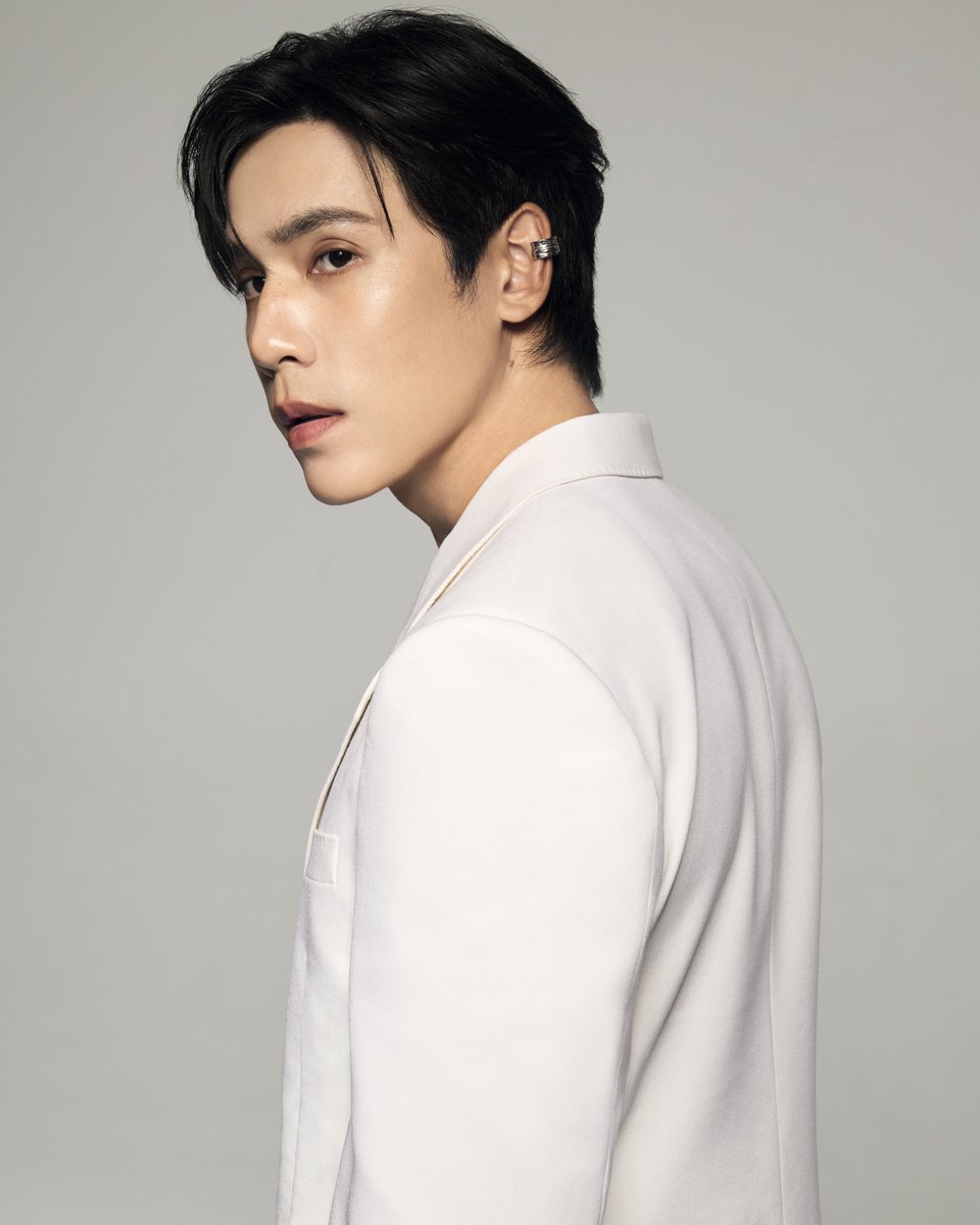 EverydaynewsTH's tweet photo. ขอแสดงความยินดีกับ "เจษ เจษฎ์พิพัฒ" ในฐานะ Givenchy Beauty’s Friend of the House ของประเทศไทยอย่างเป็นทางการ ✨

#jesjpp 
#GivenchyBeauty
#GivenchyFragrance
#Linterdit
#GivenchyBeautyTH https://t.co/ukyEW2N31l